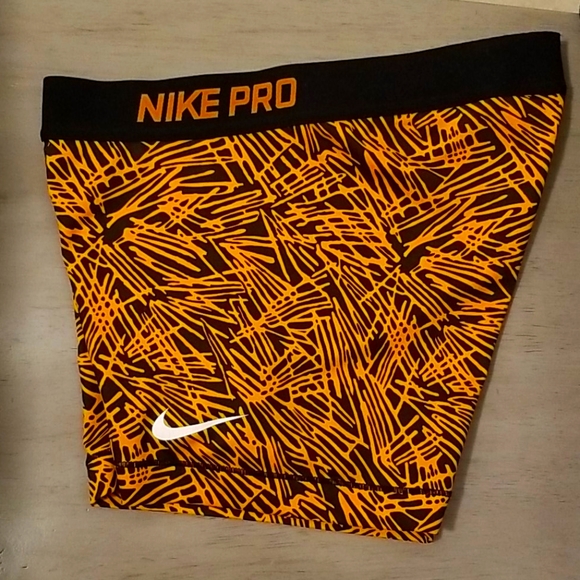 Nike Pants - Nike Pro Dri-Fit Shorts